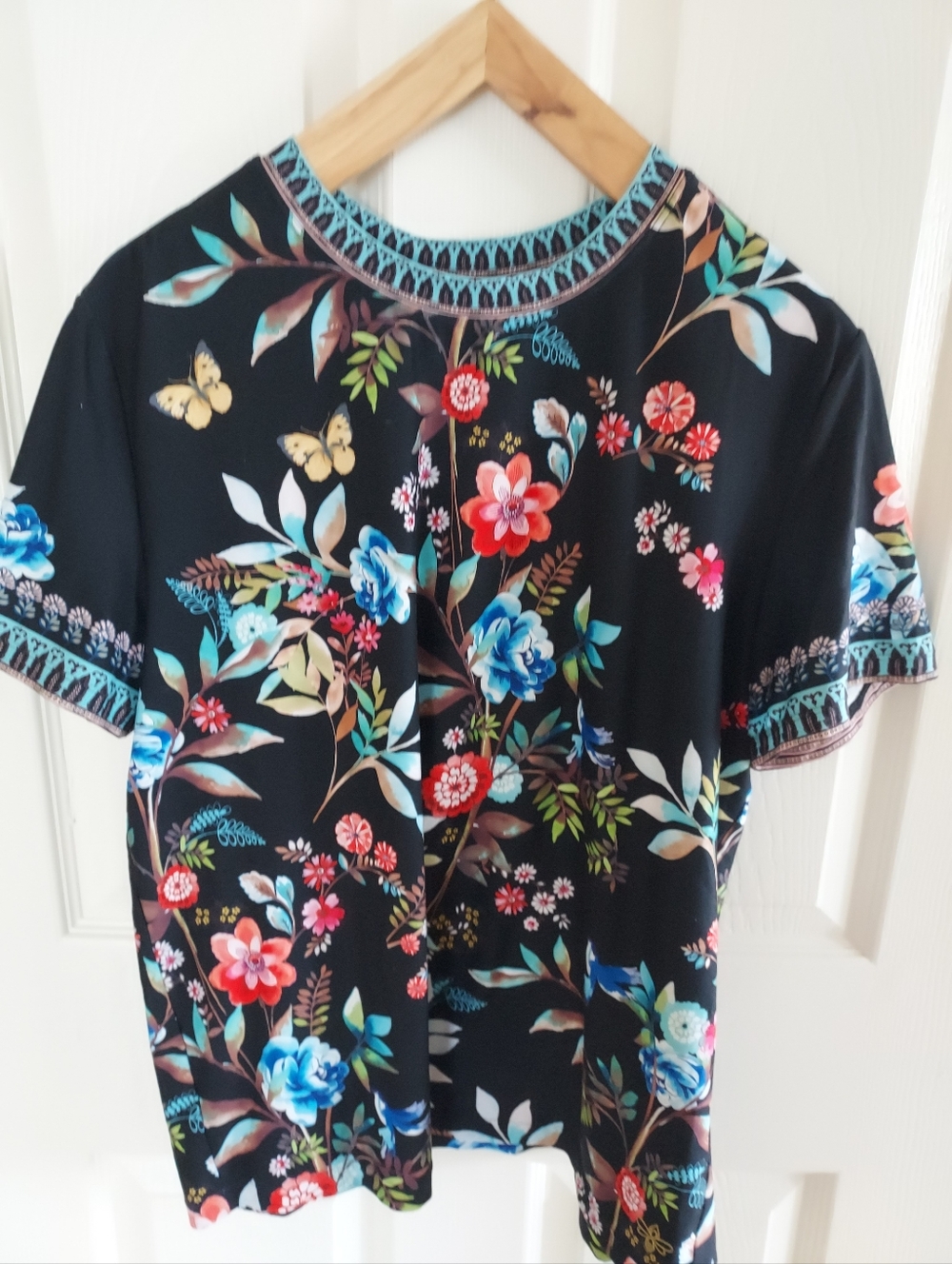 Johnny Was Black Short Sleeve Active Tee with Multicolor Floral Print